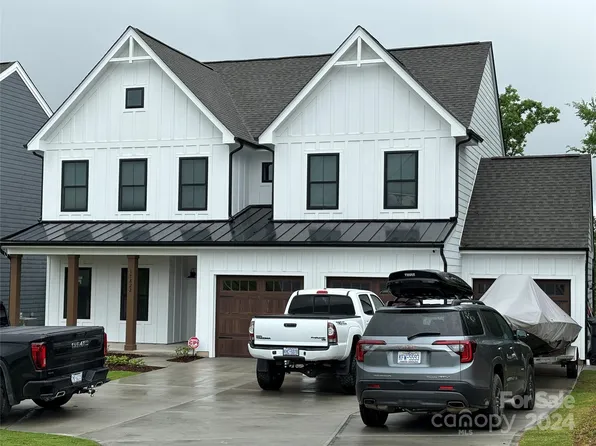 17822 Wilbanks Dr, Charlotte, NC 28278