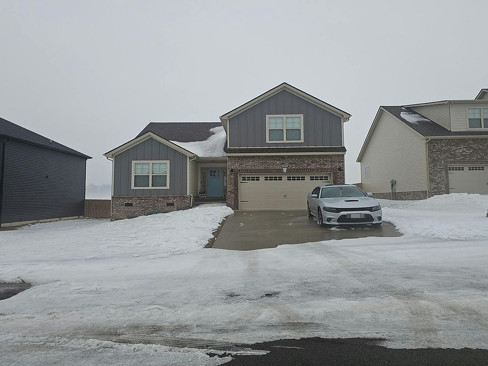 1st image of 813 Macon Ln