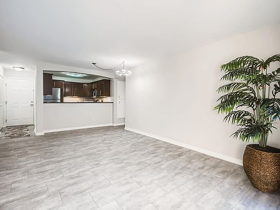 5th image of 4534 60th St Unit 215