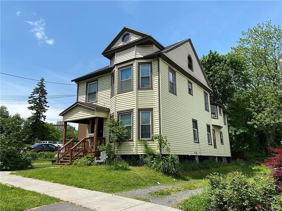 1st image of 103 Lincoln Park Dr