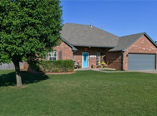 1392 9th St NW, Piedmont, OK 73078