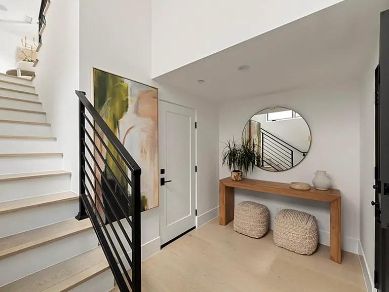 428 1/2 Fernleaf Ave — Photo 19