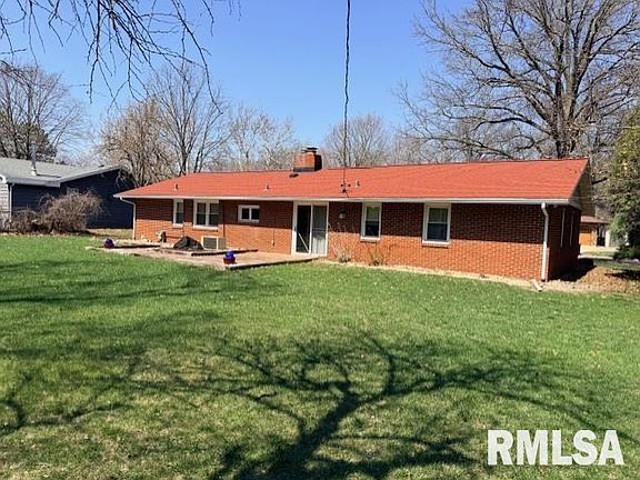 2nd image of 514 W Timber Ridge Dr