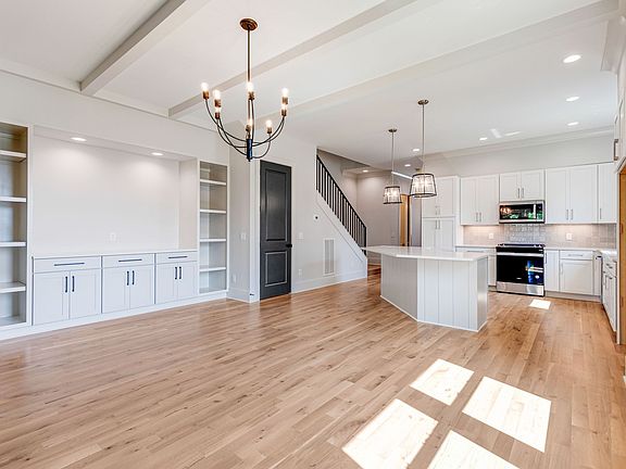4th image of 6369 Alamo Pl