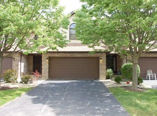 2426 Morning Glory Ln, Crest Hill, IL 60403