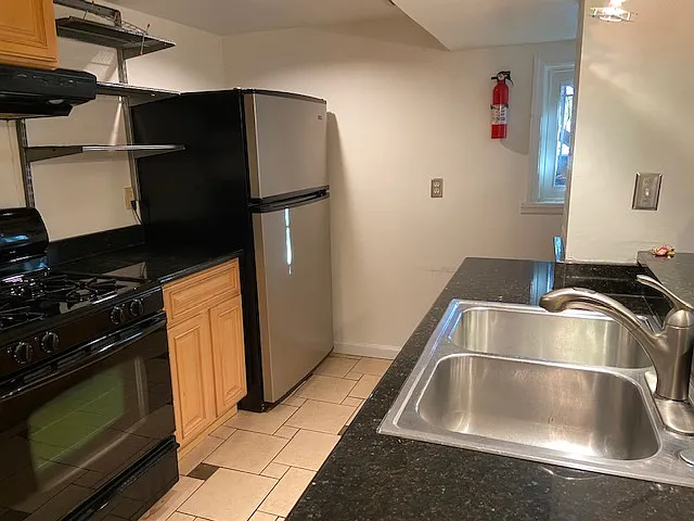 1662 Hobart St NW #1 — Photo 10