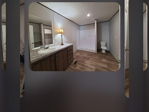  walk in shower  in master
