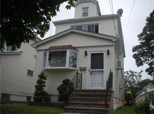 224 E Mineola Ave, Valley Stream, NY 11580