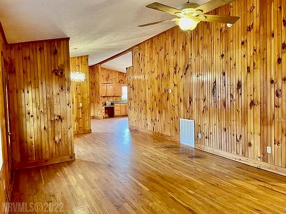 5th image of 117 Veridian Ln