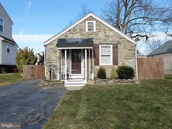 2nd image of 148 N Bonsall Ave