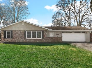 676 Tamarack Trl, Chesterton, IN 46304