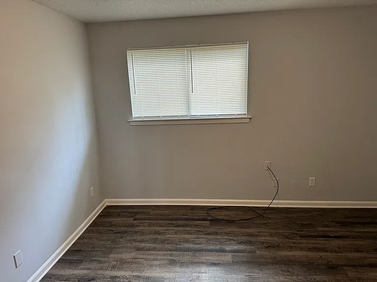 2044 Vollintine Ave #2044 — Photo 13