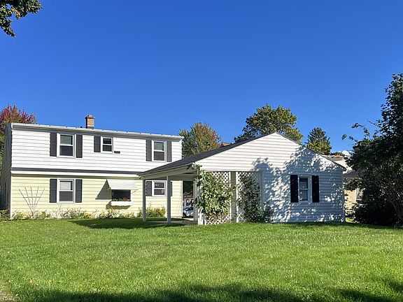 3rd image of 2418 S 14th STREET