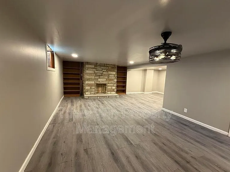 3915 Itaska St — Photo 28