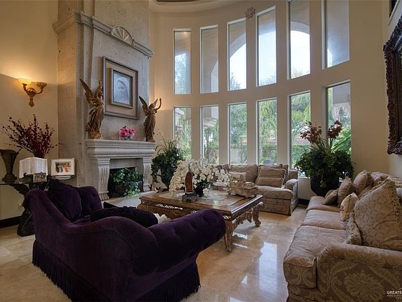 4th image of 1701 Palazzo