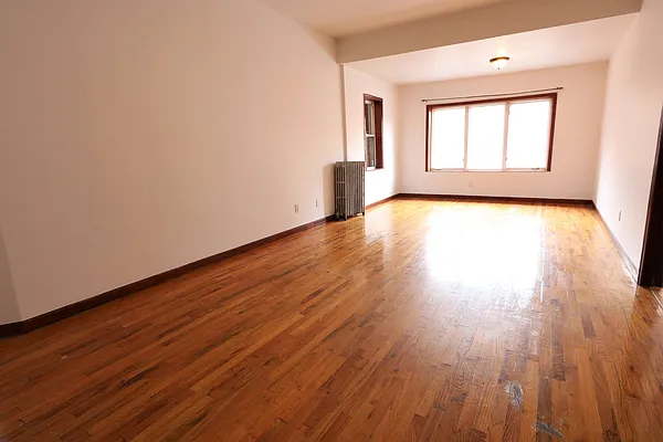 Rented by Empyreal Realty, Inc. | media 2