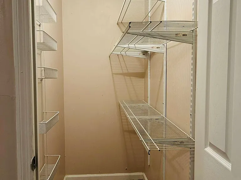 140 Summerwood Dr #140 — Photo 8
