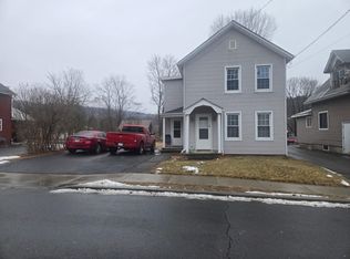 18 Culvert St, Port Jervis, NY 12771