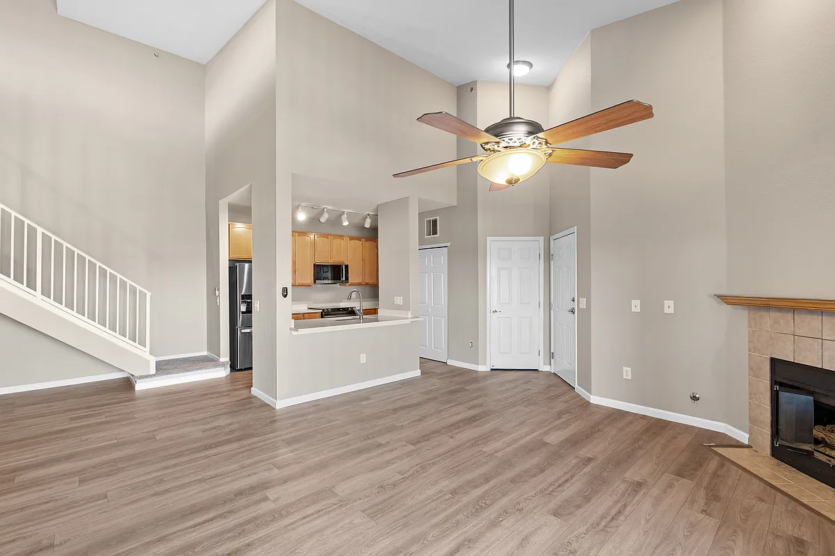 Building Photo - 3854 S Dayton Way #9301