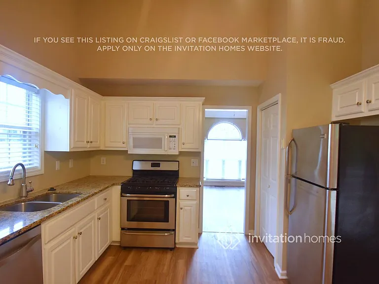4067 Mount Vernon Dr — Photo 5