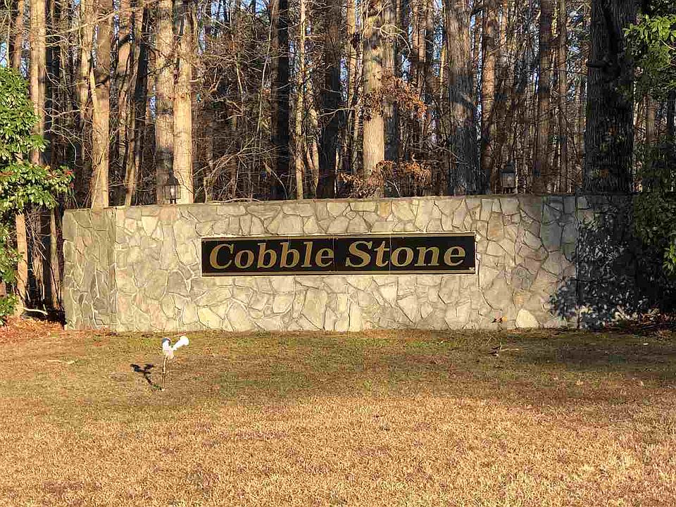 1st image of 33 Stonebridge Ln #33