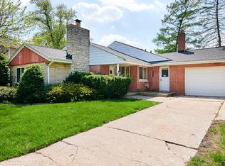 242 Kings Ct, La Grange Park, IL 60526