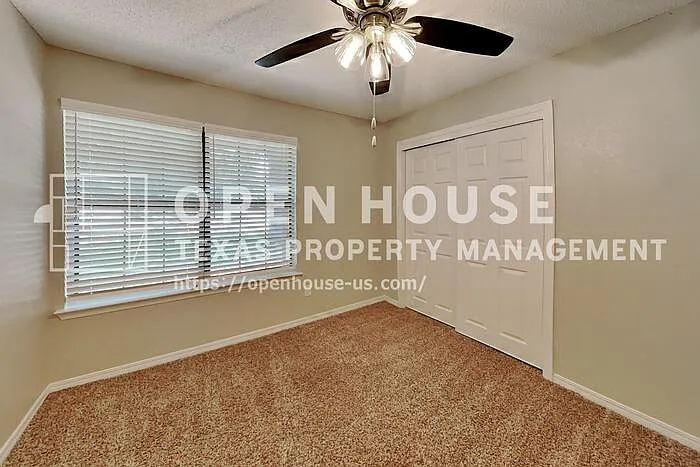 5426 Cold Springs Dr — Photo 12