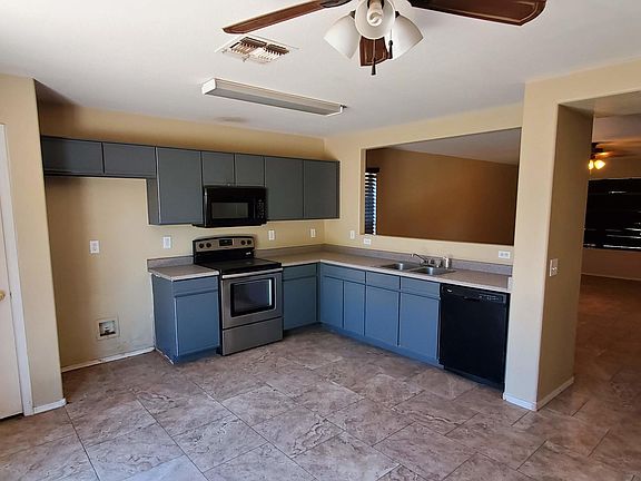 3rd image of 11818 W Aster Dr