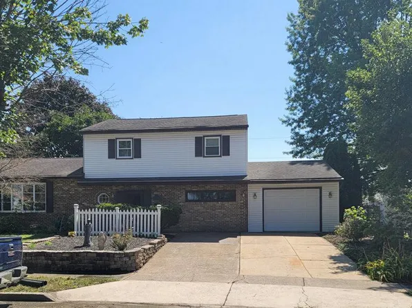 5216 Eton Pl, Mechanicsburg, PA 17055