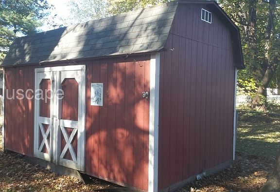 3rd image of 2500 Saratoga Dr