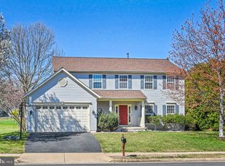 20733 Rainsboro Dr, Ashburn, VA 20147