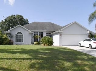 1041 SW Dubois, Port St Lucie, FL 34953
