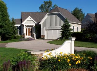 18131 Lost Creek Ln, Spring Lake, MI 49456