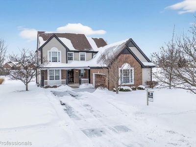 778 W Peninsula Ct, Oxford, MI, 48371