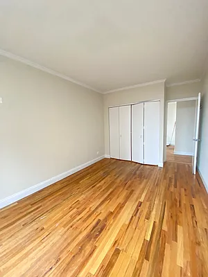 Rented by Bond New York | media 9