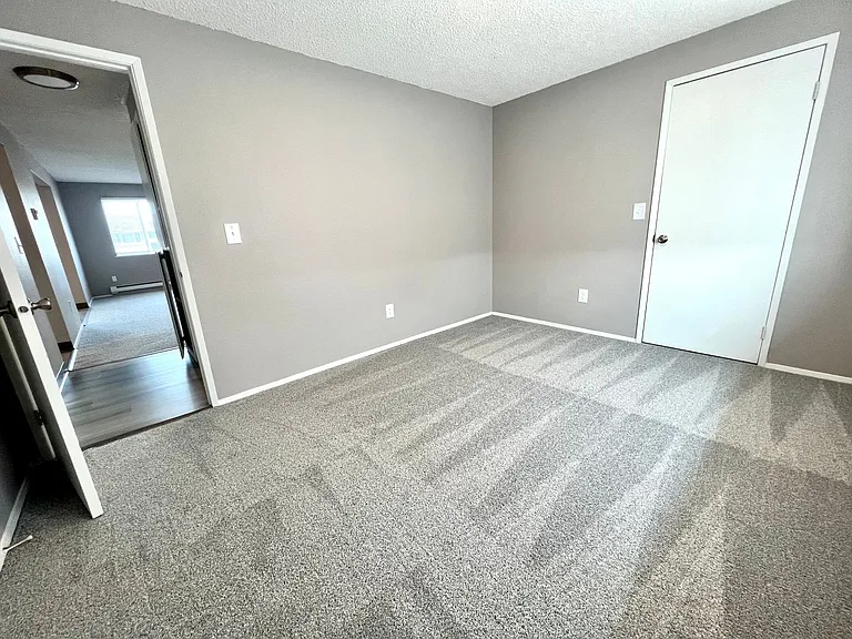 Forest Park Apartments — Photo 13