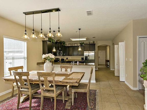 5th image of 49 Mission Oak Ct