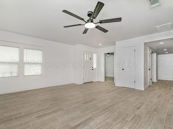 3rd image of 3218 S Vernon St