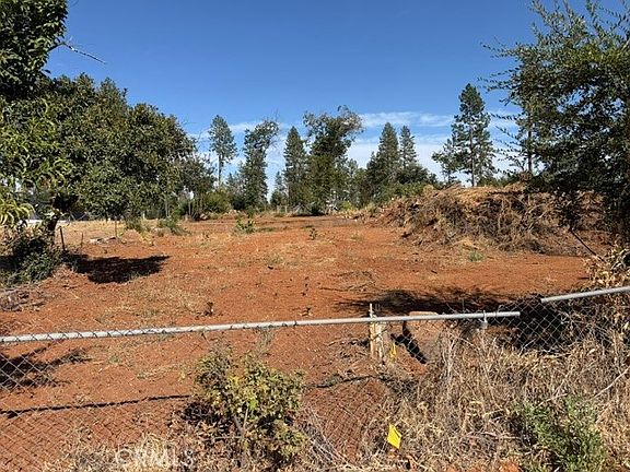 3rd image of 6284 Azalea Ln
