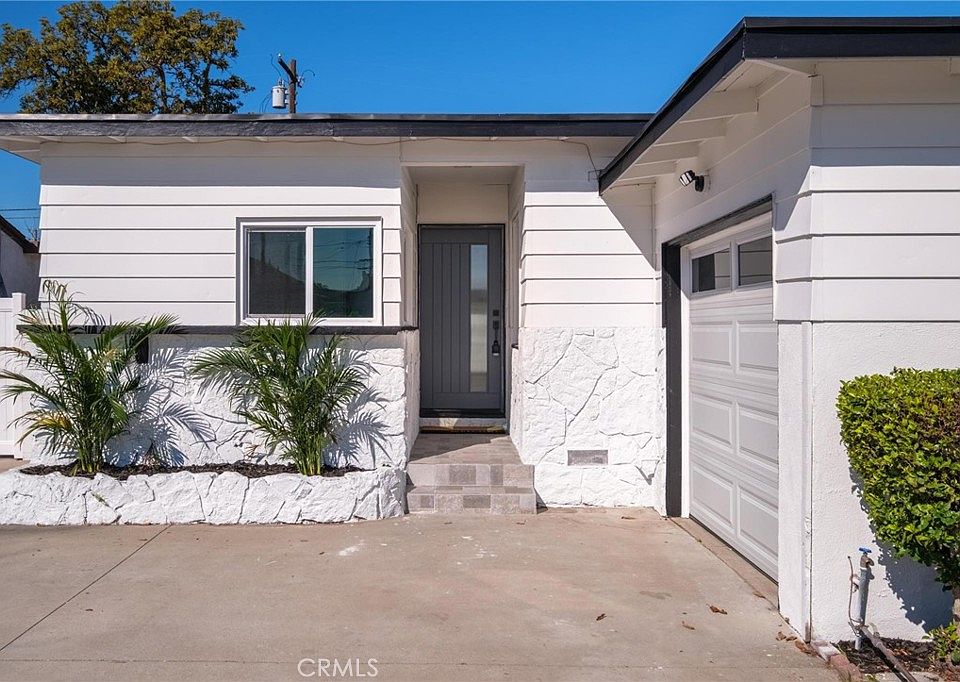 1st image of 18901 Haas Ave