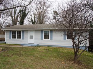 410 W Forest St, Brookneal, VA 24528