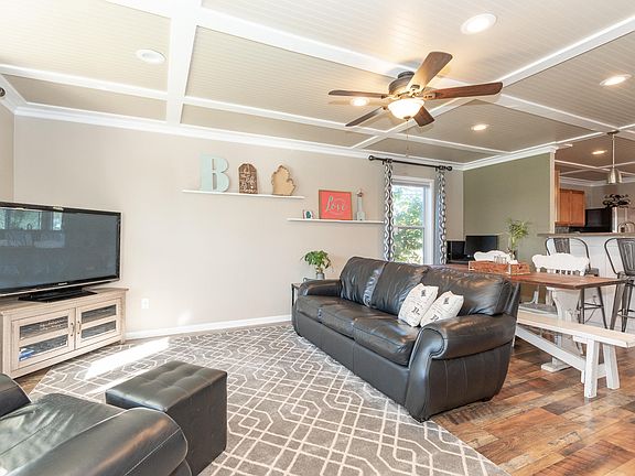 3rd image of 6634 Bela Ave