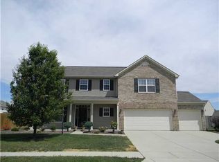 5876 W River Chase Ln, McCordsville, IN 46055