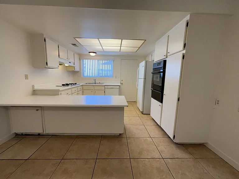 2894 Karen Ave #1 — Photo 4