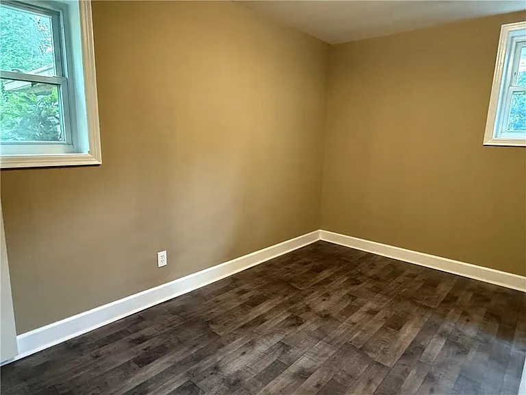 782 Prince Ave — Photo 23