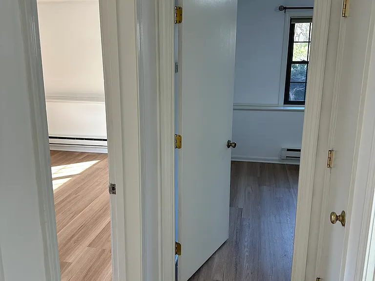 50 Spencer Rd #18L — Photo 18