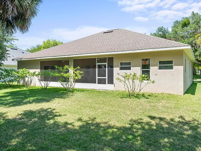 24 Lakecliff Dr — Photo 54