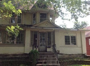 1007 N 7th Ave, Maywood, IL 60153