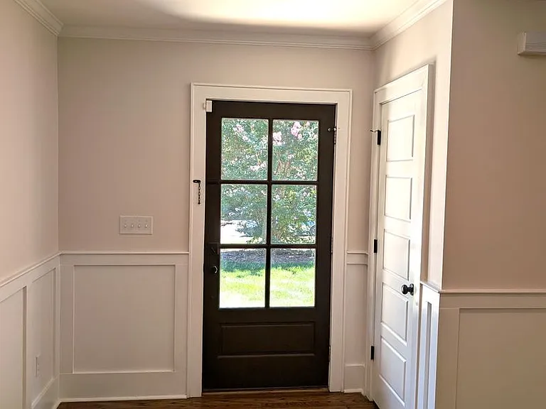 1901 Truman Rd — Photo 7