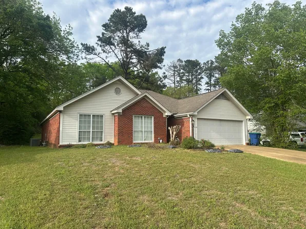 134 Cedar Creek Dr, Pontotoc, MS 38863